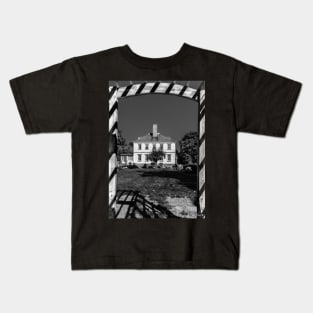 Prescott House in B & W Kids T-Shirt